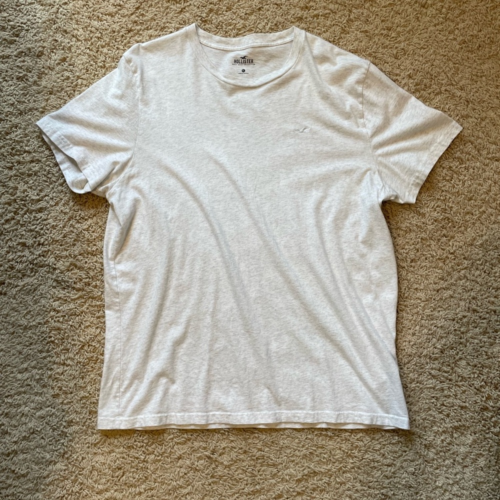Hollister T-Shirt